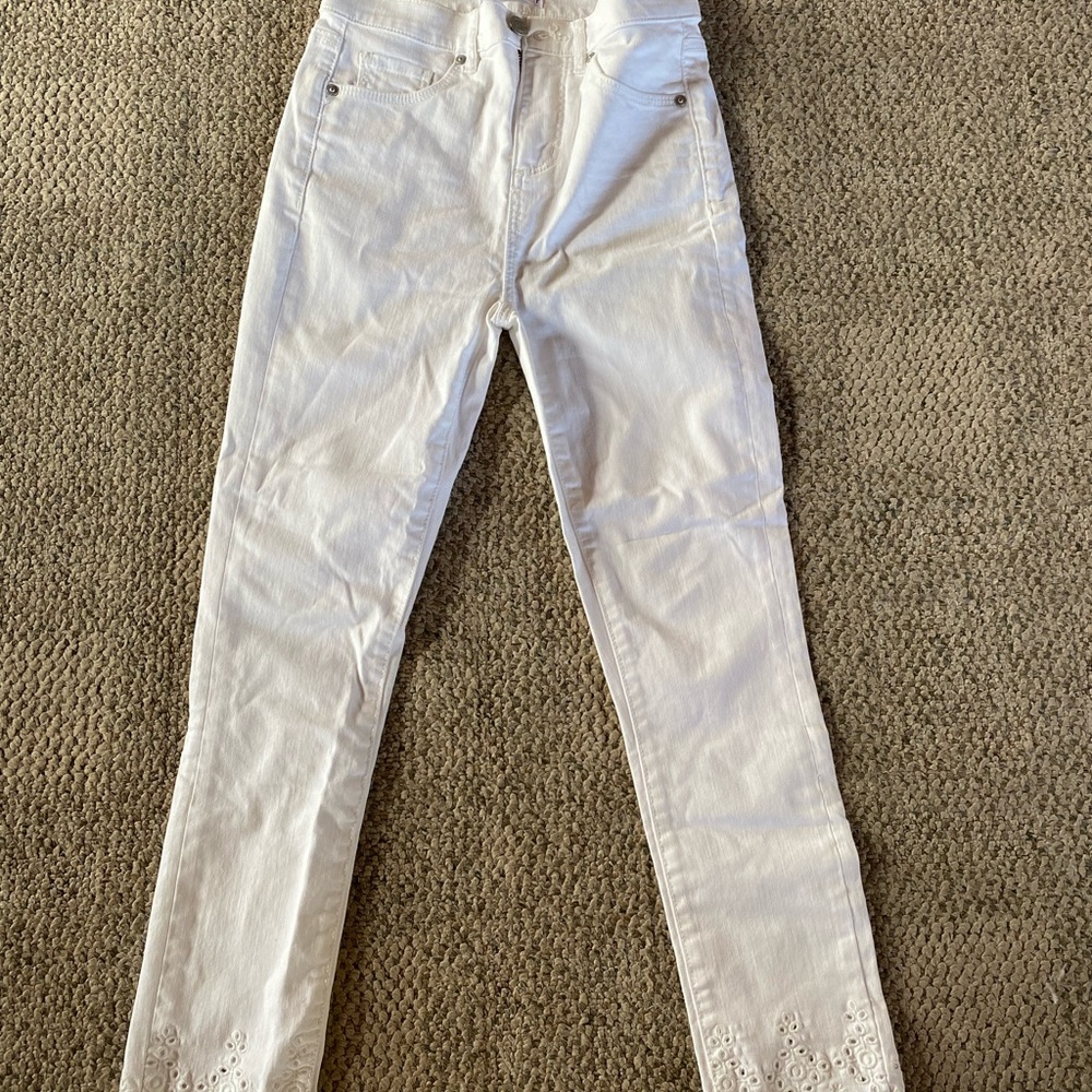 Loft White Skinny Jeans Size 24/25